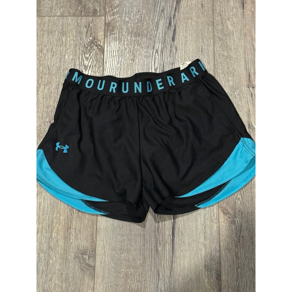 UA under Armour women's size small shorts
